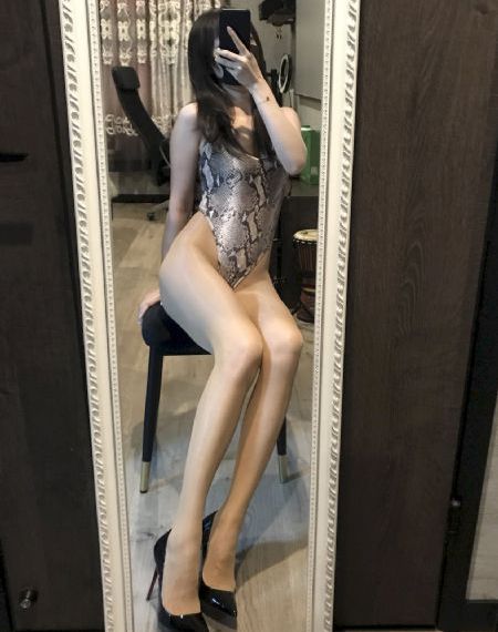 夜半梳头中的黄段开头_神马影院手机在线观看